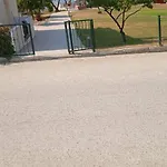 Lemonis House Aparthotel