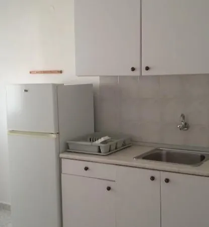Lemonis House Aparthotel 3*