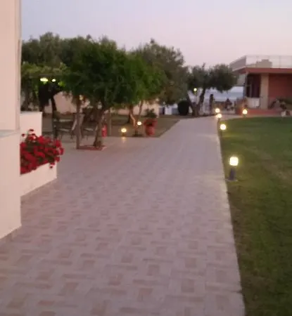 Lemonis House Aparthotel Nea Skioni