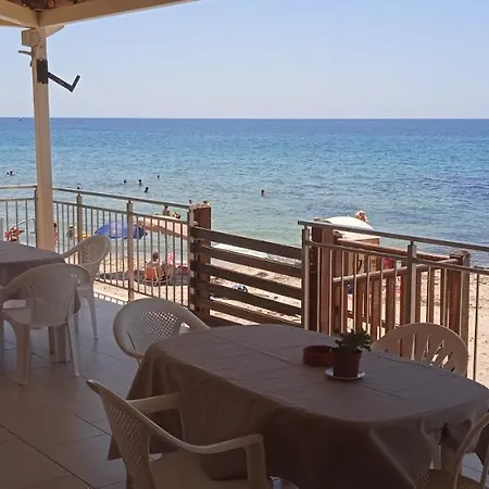 Aparthotel Lemonis House Nea Skioni