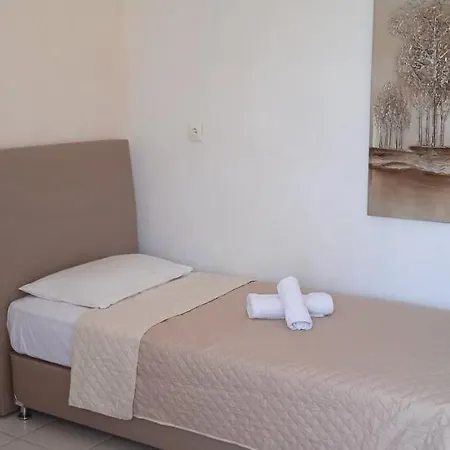 Aparthotel Lemonis House
