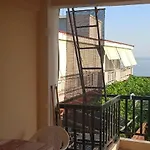 Aparthotel Lemonis House 3*