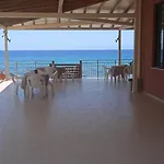 Aparthotel Lemonis House 3*
